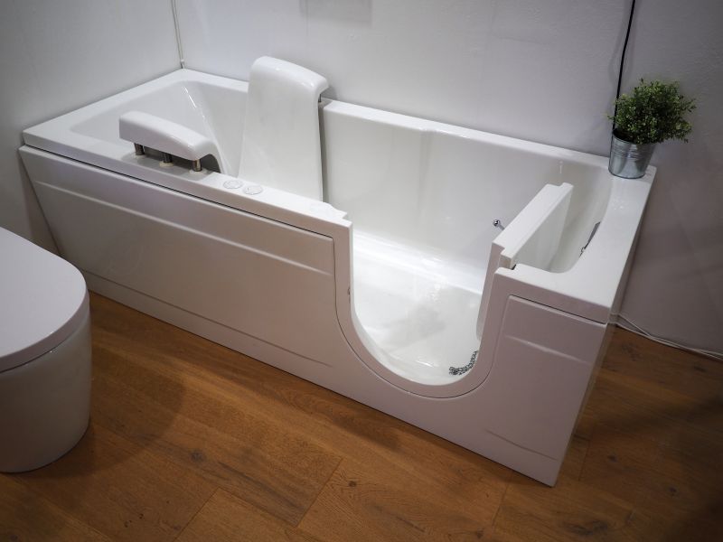 Handicap Bathtub Installation in Palm Coast, FL